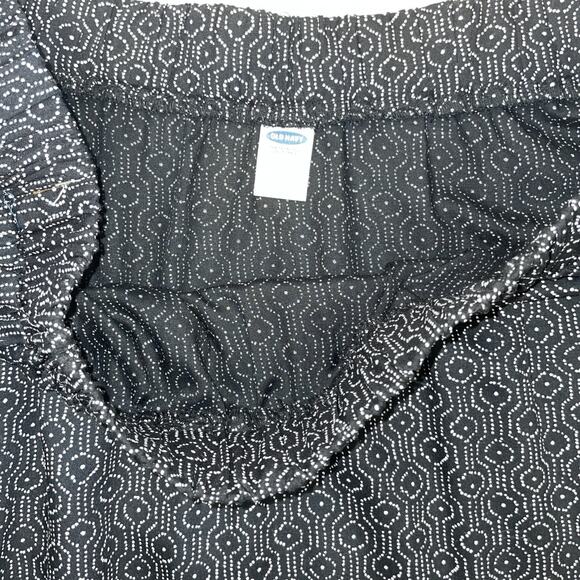 Old Navy Black White Printed Off Shoulder Bell Sleeve‎ Dress Sz X Small - Picture 7 of 7